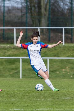 Bild 322 - wBJ SV Henstedt Ulzburg - TSV Sch�nberg : Ergebnis: 5:2
